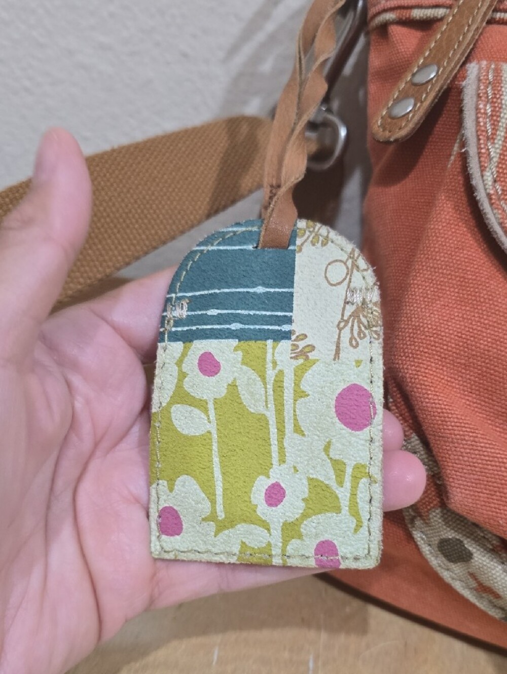 🌼Fossil Rust Canvas Crossbody & Coin Wallet with Floral Accent - Picture 5 of 16